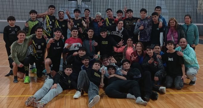 COPA DE ORO DE LA FEDERACIÓN: ATLÉTICO VOLEY JUGÓ CONTRA BELL VILLE.