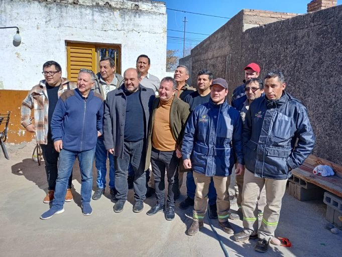 ENTREGARON UN GENERADOR A UNA FAMILIA CON UN PACIENTE ELECTRODEPENDIENTE.