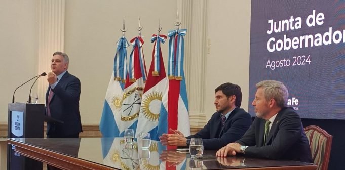 REGIÓN CENTRO: SE CONSTITUYÓ LA MESA PERMANENTE DE GESTIÓN ANTE EMERGENCIAS COMPLEJAS.
