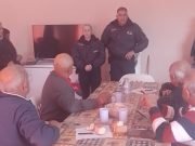 VILLA TULUMBA: CHARLA DE PREVENCIÓN DE ROBOS Y ESTAFAS A JUBILADOS.