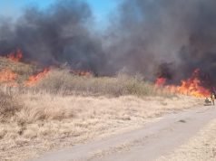 INCENDIO EN ESTANCIA LA PAZ: INTERVIENEN BOMBEROS DEÁN FUNES.
