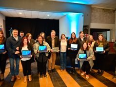 MYRIAN PRUNOTTO ENTREGO NETBOOKS A ALUMNOS DEL COLEGIO SUPERIOR SAN MARTÍN DE BALNEARIA.