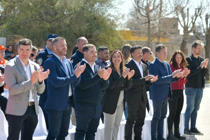 QUEDÓ OFICIALMENTE INAUGURADO EL TALLER DE USOS MÚLTIPLES EN LA ESCUELA PABLO PIZZURNO DE SAN ANTONIO DE LITÍN.