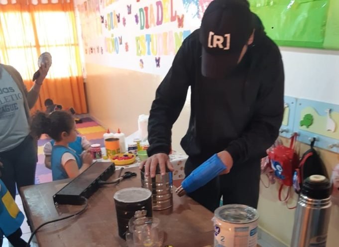 QUILINO APOSTÓ POR INSTRUMENTOS RECICLABLES EN LAS SALAS CUNA.