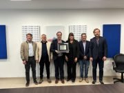 RECONOCEN A FERNANDO SEARA POR SU LIBRO SOBRE CLUBES DEPORTIVOS ARGENTINOS.