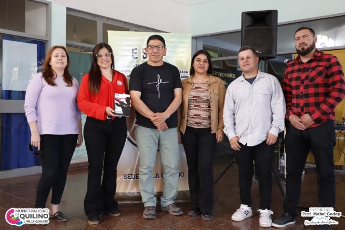 QUILINO: EL PROFESOR MIGUEL CABRERA PRESENTÓ SU LIBRO “APRENDER PARA AYUDAR”.