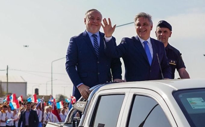 EN VILLA MARÍA, LLARYORA ENCABEZÓ EL ACTO POR EL DÍA DE LA BANDERA DE CÓRDOBA.