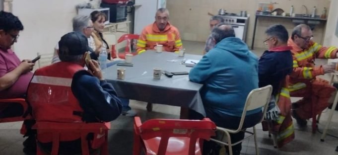 DEÁN FUNES SE CONSTITUYE UNA MESA OPERATIVA PARA COMBATIR LOS INCENDIOS.