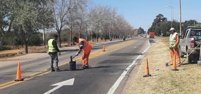 AVANCE EN LA MEJORA DE LA INFRAESTRUCTURA VIAL: BACHEO DE VIALIDAD NACIONAL EN RUTA 60.
