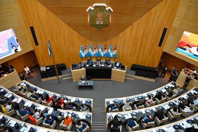 Legislatura: Córdoba adhirió al RIGI con las modificaciones propuestas por el Ejecutivo provincial.