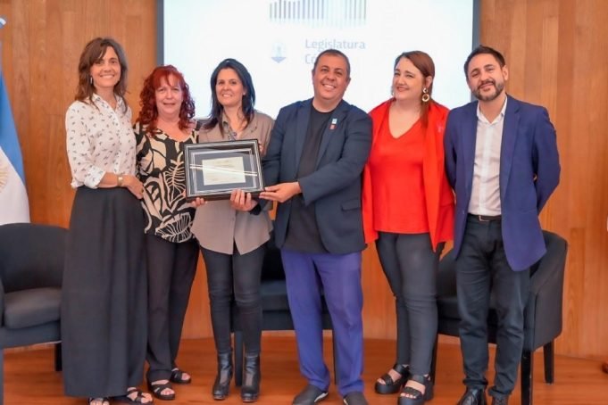 Legislatura: reconocimiento al Segundo Congreso Nacional e Internacional de Diseño.