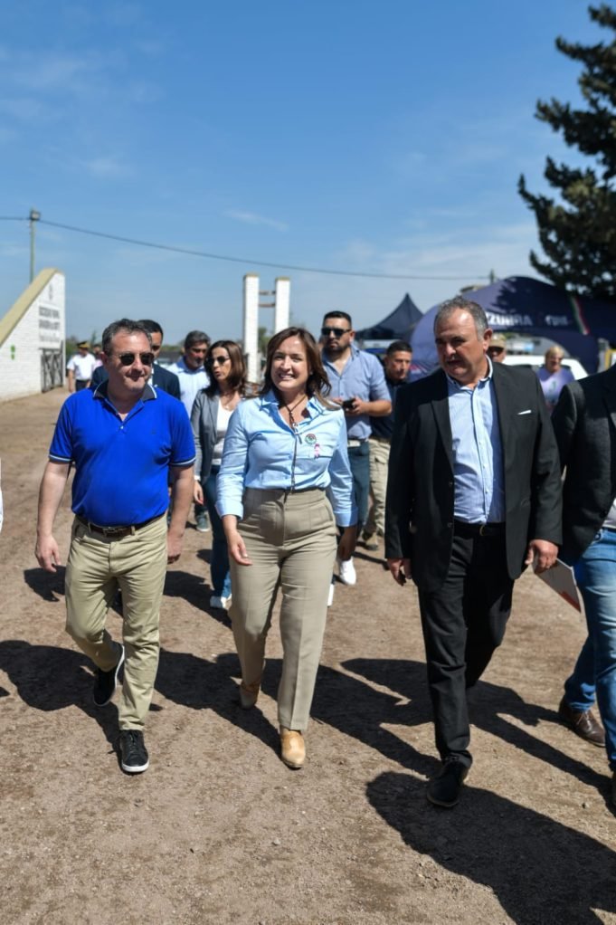 PRUNOTTO EN LA EXPO RURAL DE DEÁN FUNES: “NUESTRA GESTIÓN ESTÁ COMPROMETIDA CON EL DESARROLLO PRODUCTIVO DEL NOROESTE CORDOBÉS”