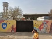 Córdoba: un alumno le dio un puñetazo a una profesora y huyó.