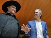 La Legislatura homenajeó a Jairo y al Chaqueño Palavecino.