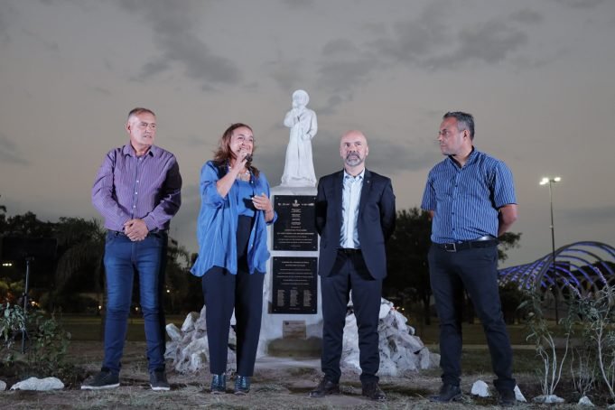 Prunotto presidió un nuevo homenaje a Brochero.