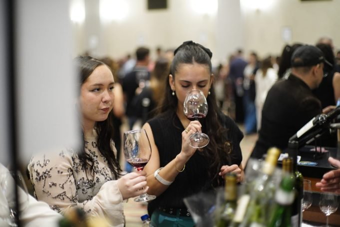 Se llevó a cabo la primera feria de vinos de Córdoba.