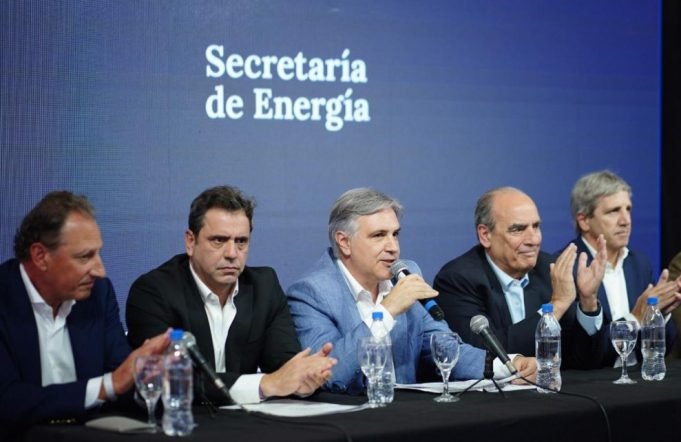 Quedó inaugurado el gasoducto La Carlota-Tío Pujio y se habilitó la reversión del Gasoducto del Norte.