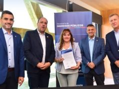 Firma de convenios integrados entre el ministerio de economía y el municipio.