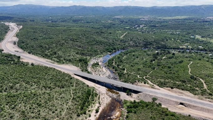 Un nuevo atractivo turístico: se habilitó la Autovía de Punilla.