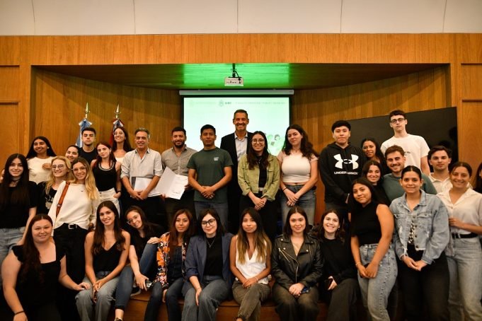 La Legislatura reconoció un espacio curricular de la Universidad Nacional de Córdoba sobre “Salud Ambiental”.