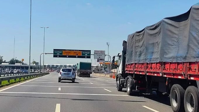 Se anunció la suba de peajes en rutas nacionales y autopistas: a cuánto se van.