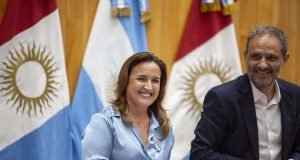 Punotto mediante X: La salud es prioridad.