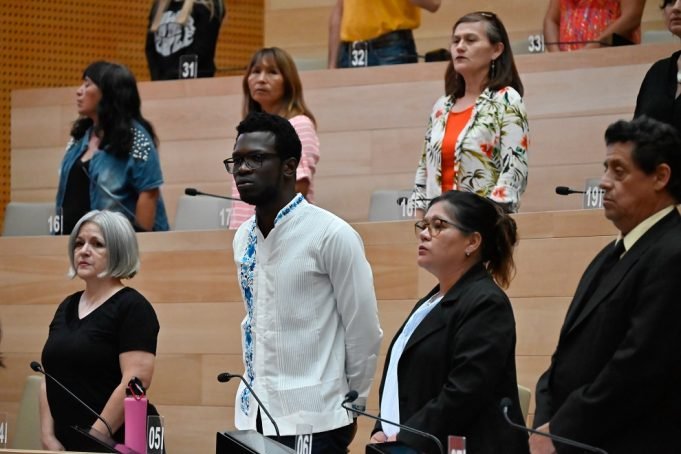 Migrantes residentes en Córdoba debatieron en la Legislatura.