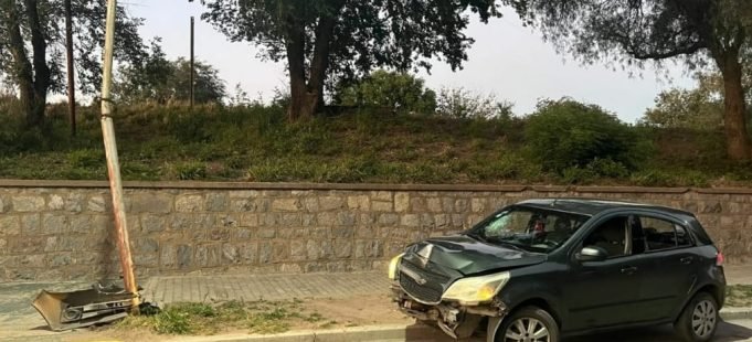 Accidente de tránsito en Deán Funes deja una persona lesionada.