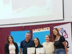 Entrega de Certificados de Cursos del CEDER.