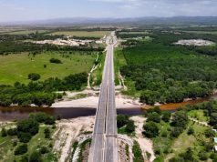 Llaryora inauguró las autovías Calamuchita y Punilla.