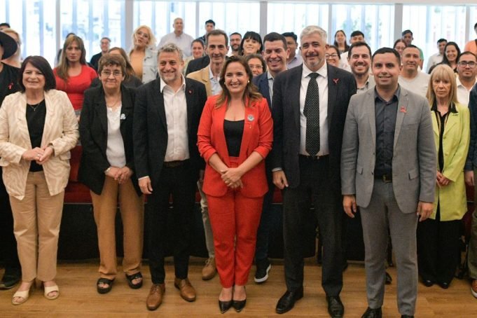 Lucha contra el VIH/SIDA: la Legislatura articula acciones con el Ministerio de Salud y la Fundación Huésped.