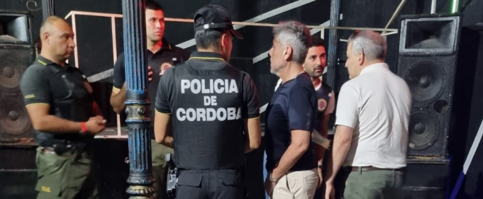 Clausuran dos afters clandestinos vinculados al clan Moyano en Córdoba.