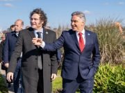 Llaryora supera a Milei en imagen positiva en Córdoba