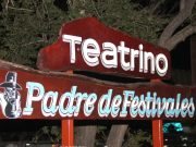 Inauguración del teatrino Padre de Festivales.