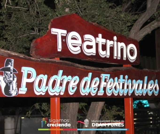 Inauguración del teatrino Padre de Festivales.