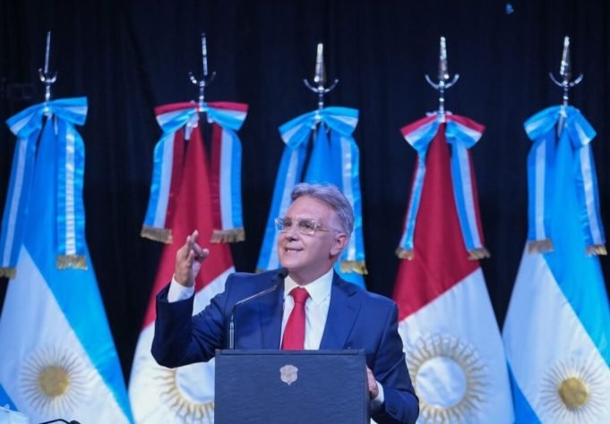 Llaryora: Córdoba cumple con la ley de Bases con un ajuste mayor al de Nación y manteniendo el superávit fiscal.