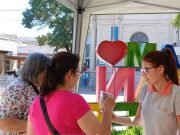 Excelente: La muni habilitó un punto de hidratación y controles para adultos mayores.