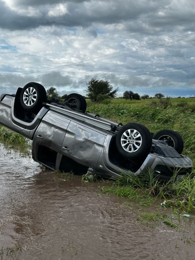 Vuelco de vehículo en Ruta 60: solo daños materiales