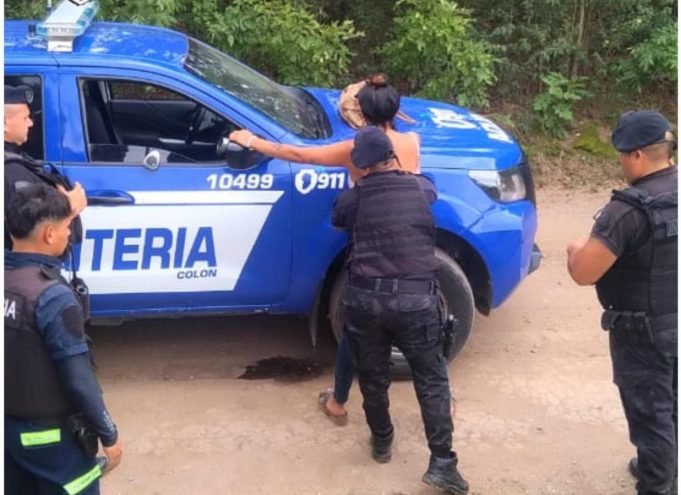 Infantería recuperó un vehículo sustraído en Colonia Tirolesa: dos personas aprehendidas.
