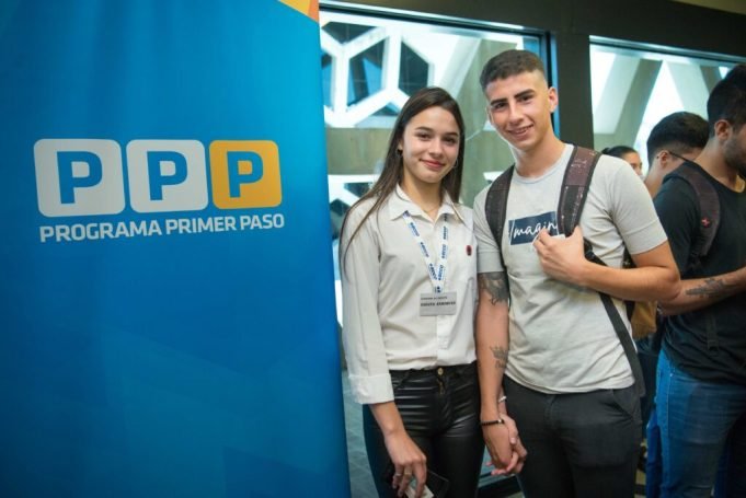 Programa Primer Paso: más de 7500 jóvenes comenzaron su primera experiencia laboral.