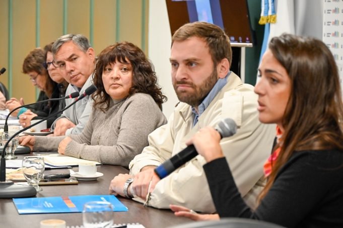Consumo de drogas y prevención: legisladores recibieron a funcionarios de Salud para profundizar en la temática.