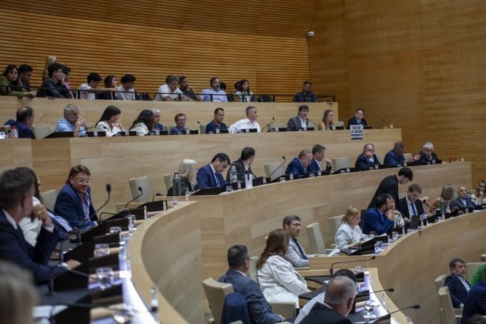 La Legislatura aprobó las designaciones de cuatro fiscales y dos jefes de la FPA.