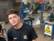 🔊 Agustín Vanella renuncia a su salario y trabajará ad honorem como Director de Juventud en Deán Funes.