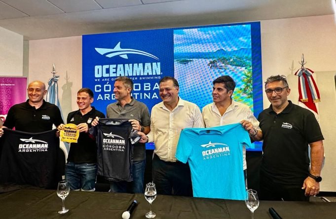 Se presentó la carrera Oceanman Córdoba Argentina.
