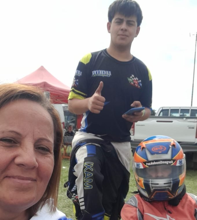Gran actuación de Milena y Máximo Hernández en Las Parejas.