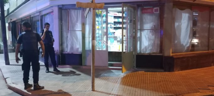 Rápido accionar policial permitió recuperar lo robado en un comercio de Deán Funes