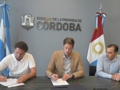 La Provincia firmó el acuerdo salarial con la UEPC.