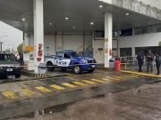 Muerte en una estación de servicio: el playero involucrado aseguró que hubo un forcejeo con la policía.