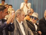 Por sus aportes al mundo del básquet, la Legislatura reconoció al periodista y exjugador Juan Cisneros.