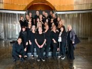 El Coro de la Legislatura actuó en la 15ª Feria del Libro de La Granja.